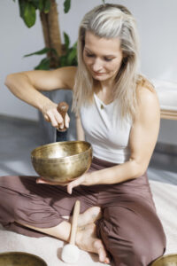 brand-shoot-yoga-teacher-portrait-budapest